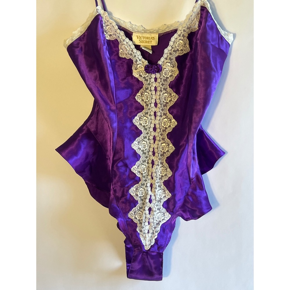 Vintage Victorias Secret Gold Label Purple Satin Lace Ruffle Bodysuit Size P XS - Picture 4 of 6